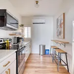 Stay Portland Collection - Perfect Brooklyn 1 Bedroom